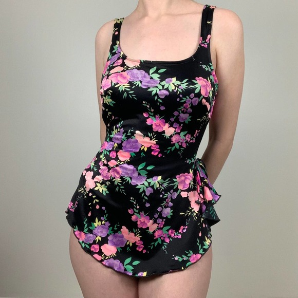 Vintage Maxine of Hollywood Floral Skirt Swimsuit - Picture 11 of 11